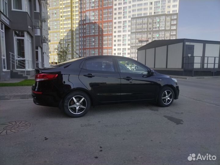 Kia Rio 1.6 МТ, 2015, 108 000 км