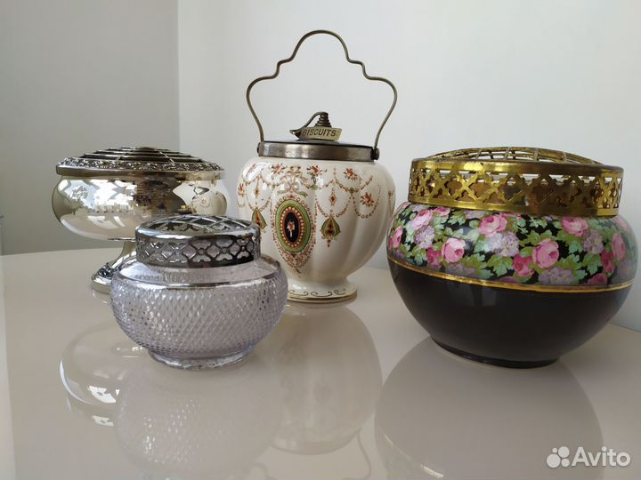 Бисквитница и Роузбоул