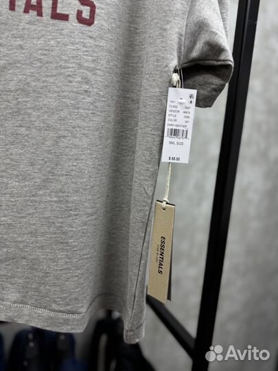 Футболка essentials fear of god