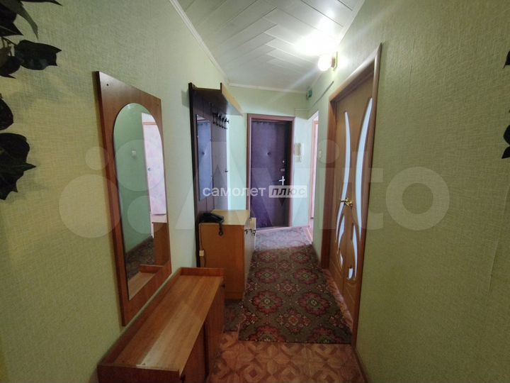 3-к. квартира, 69,2 м², 2/5 эт.