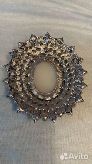 Ретро брошь