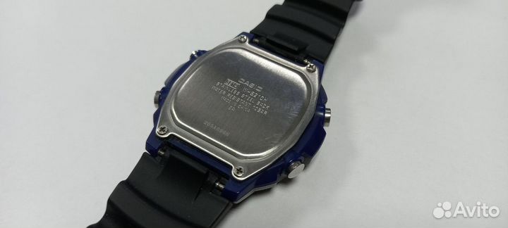Часы Casio W-S210H