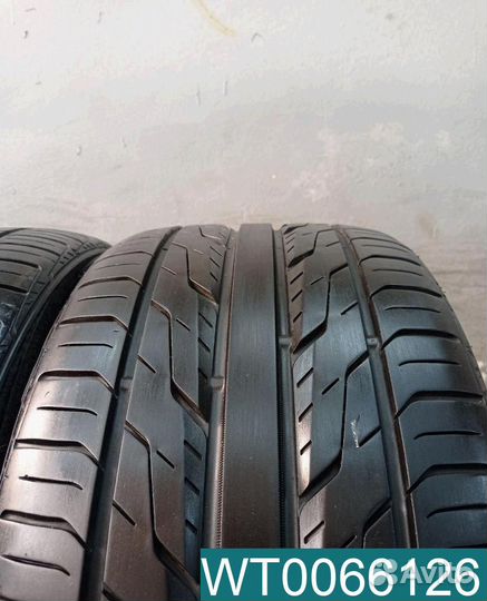 Toyo Extensa HP 255/35 R20 95T