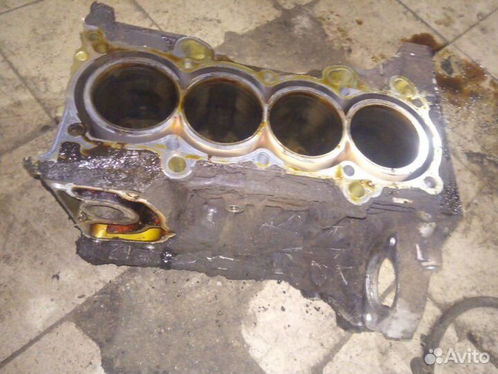 Блок цилиндров Honda Stream RN4 K20A
