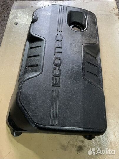 Опель антара крышка двигателя декоративная 2.4 LE9