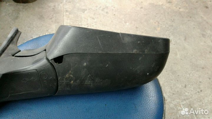 Зеркало наружные правое Рено Шафран