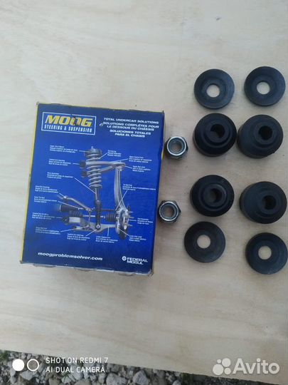 Втулки переднего стабилизатора jeep grand cherokee