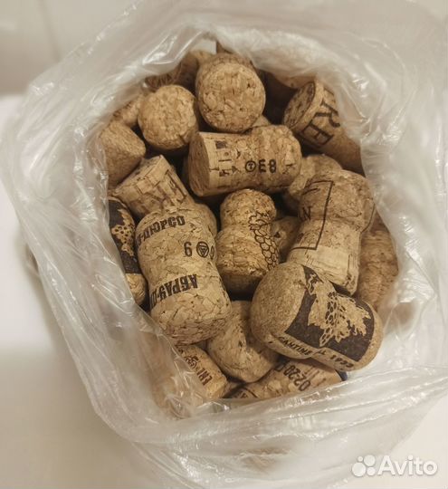 Пробки от Вина, Коньяка и Шампанского. 192 шт