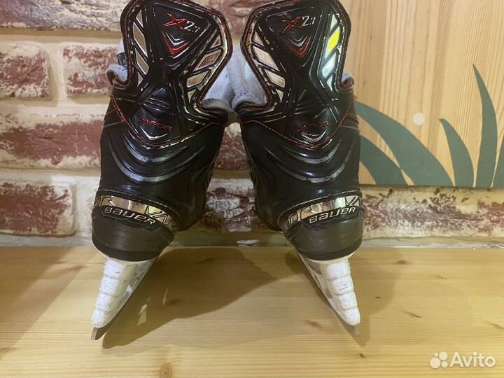 Детские хоккейные коньки bauer