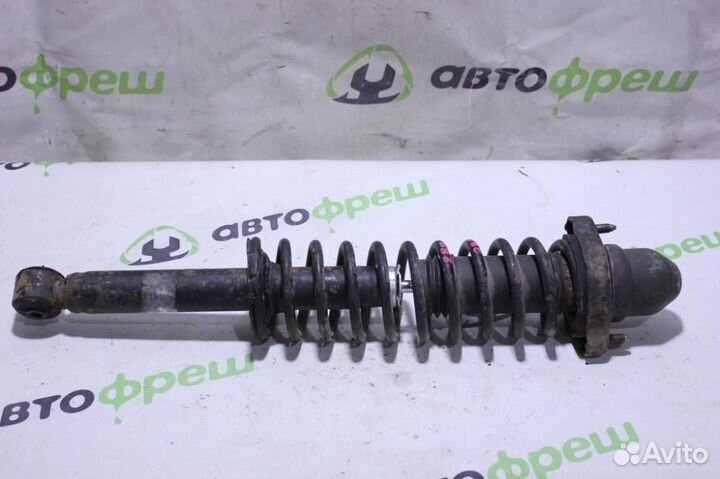 Отбойник заднего амортизатора Mitsubishi Carisma 2