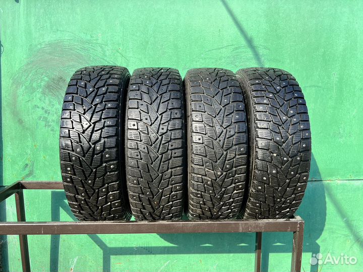 Dunlop SP Winter Ice 02 185/65 R15 92T