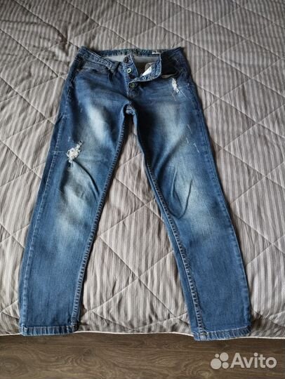 Джинсы