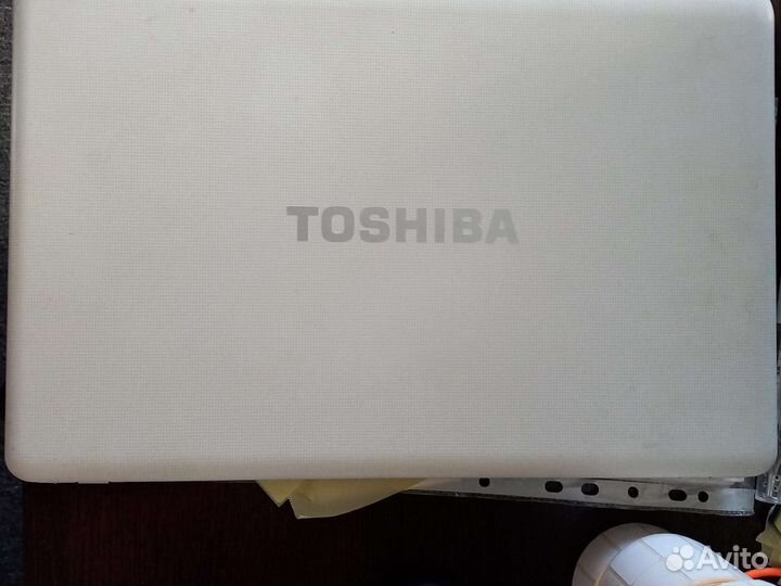 Ноутбук Toshiba Core I 3. satellite c660