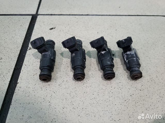 Форсунка топливная Kia Cerato 1