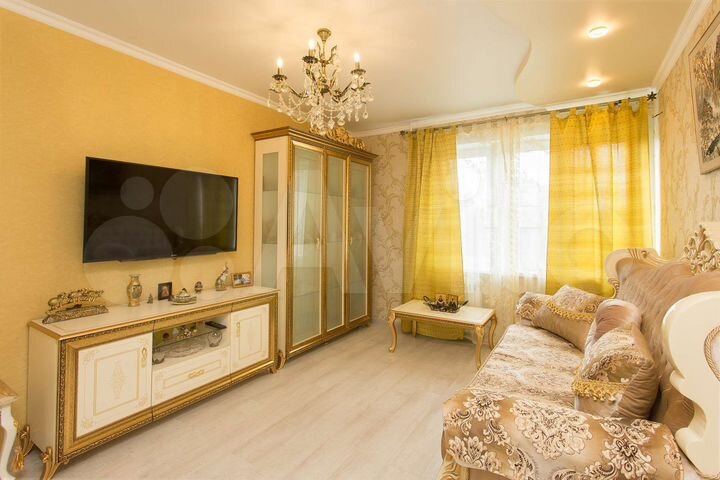 2-к. квартира, 43 м², 6/9 эт.