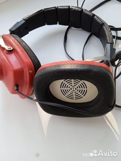Наушники