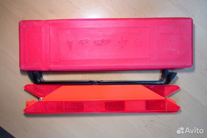 Знак аварийной остановки, набор автомобилиста