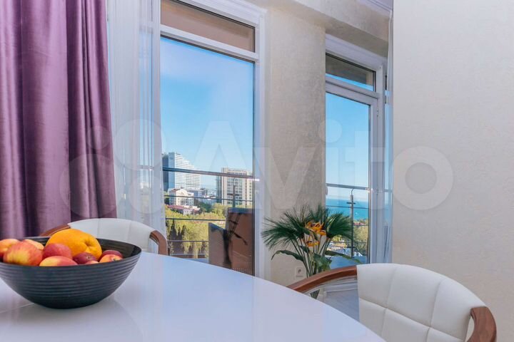 2-к. квартира, 66 м², 14/17 эт.