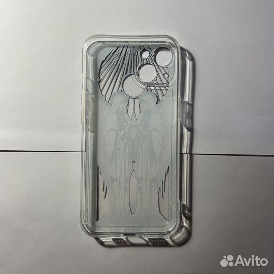 Чехол на iPhone 13