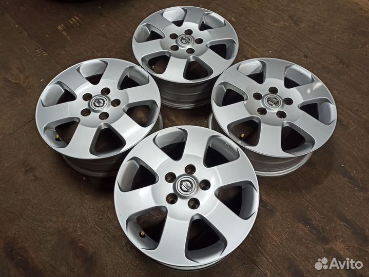 Диски 16 5х114,3 ET45 ориг. Ниссан с Японии