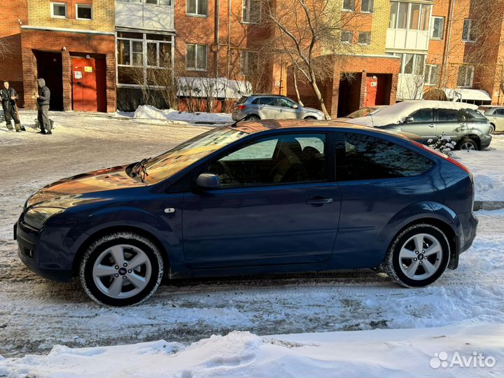 Ford Focus 1.6 МТ, 2005, 245 100 км