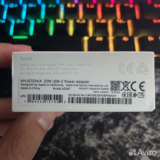 Зарядка для айфона