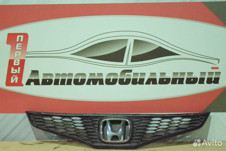 Решётка радиатора c Honda Fit GE8 L15A