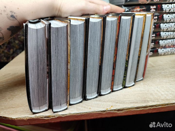 Манга атака титанов, все 17 томов