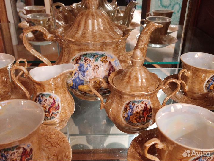 Чайный сервиз мадонна