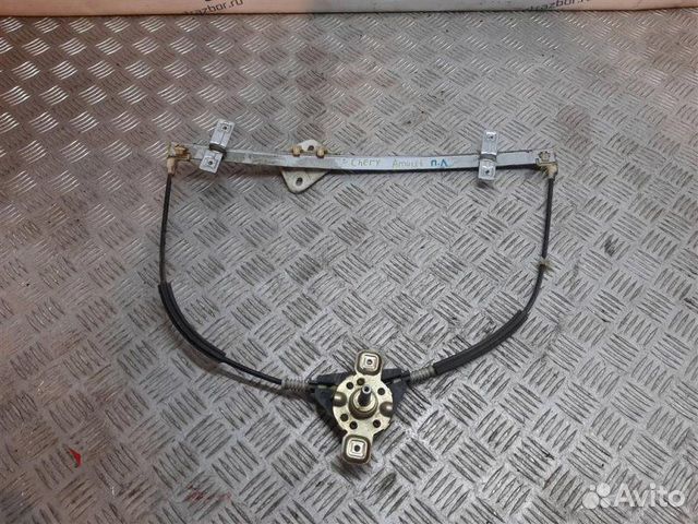Стеклоподъемник механ. передний левый Chery Amulet