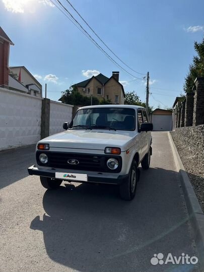 LADA 4x4 (Нива) 1.7 МТ, 2019, 64 000 км