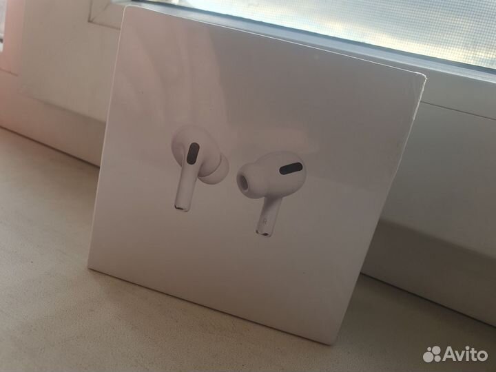 Наушники AirPods Pro