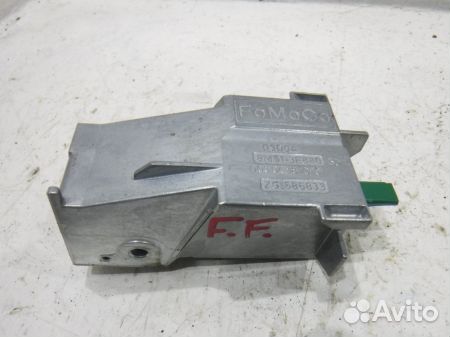 Замок рулевой колонки 1681483