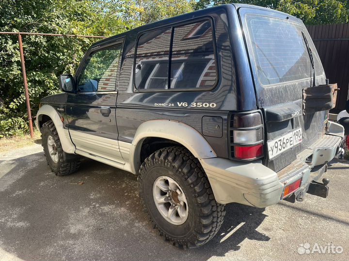 Mitsubishi pajero 2