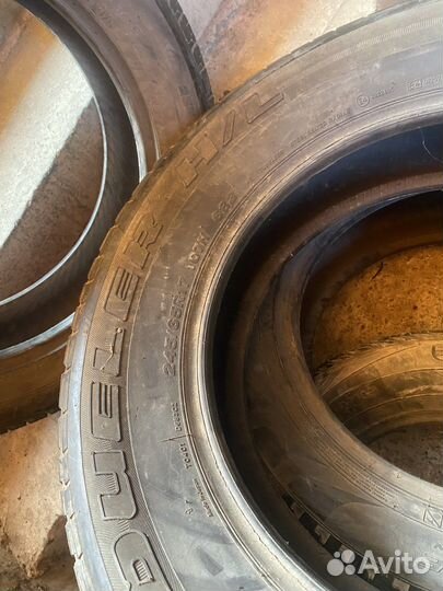 Bridgestone Dueler H/L 245/65 R17