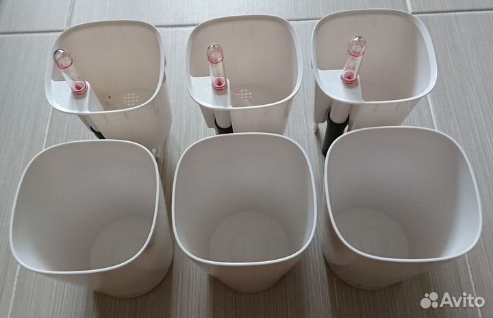 Кашпо с автополивом Lechuza