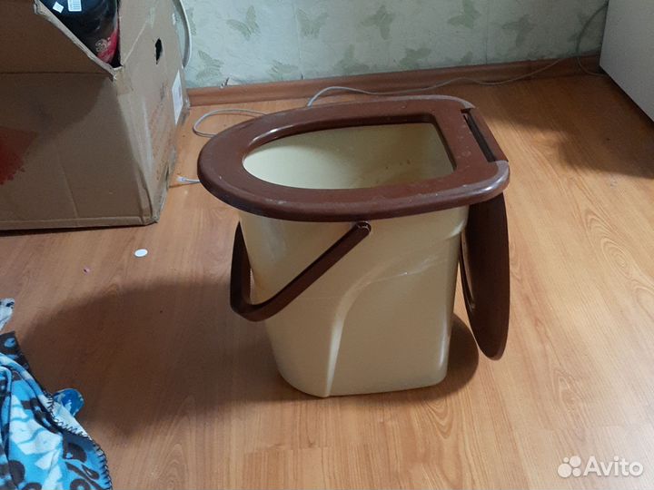 Туалетное ведро