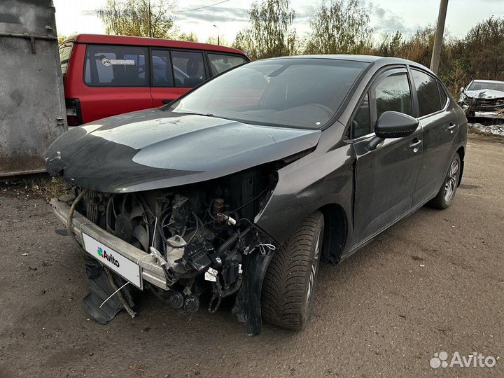 Citroen C4 1.6 AT, 2016, битый, 85 000 км