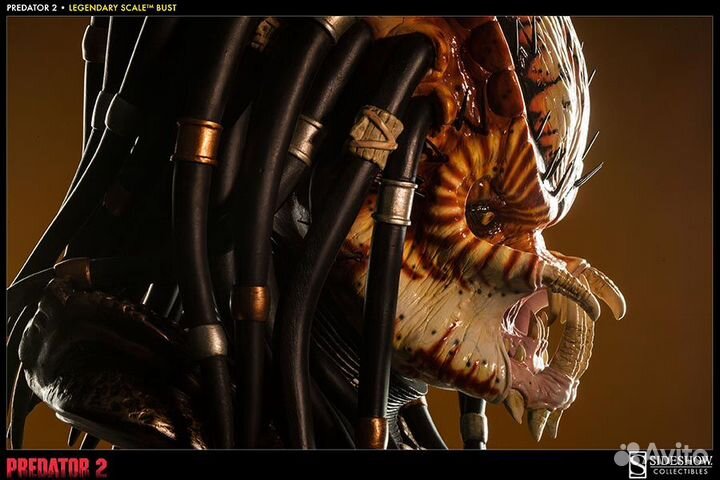 Sideshow Predator 2 Predator Legendary Scale bust