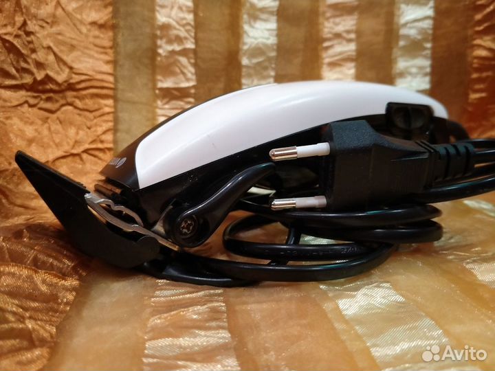 Машинка для стрижки Vitek & Moser ChroMini