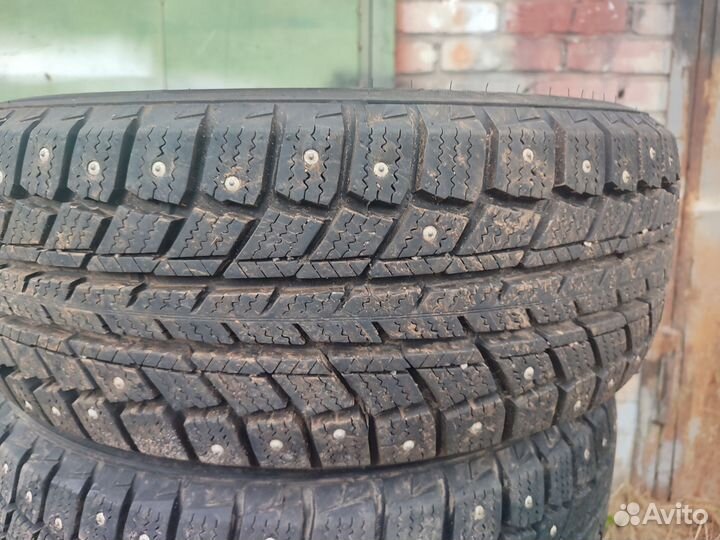 DoubleStar DW07 205/55 R16 91T