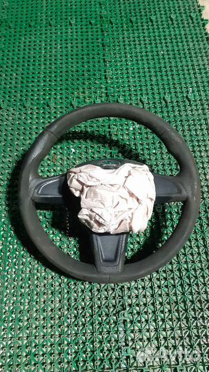 Руль skoda rapid Octavia a7 с подушкой