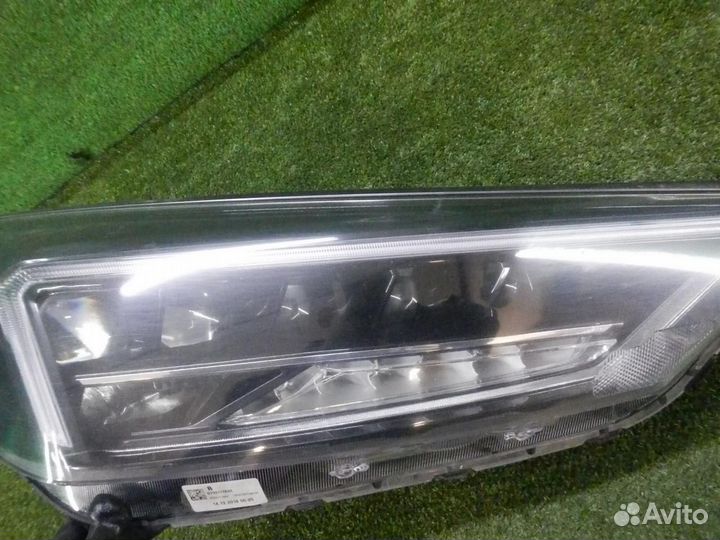 Фара правая Hyundai Tucson