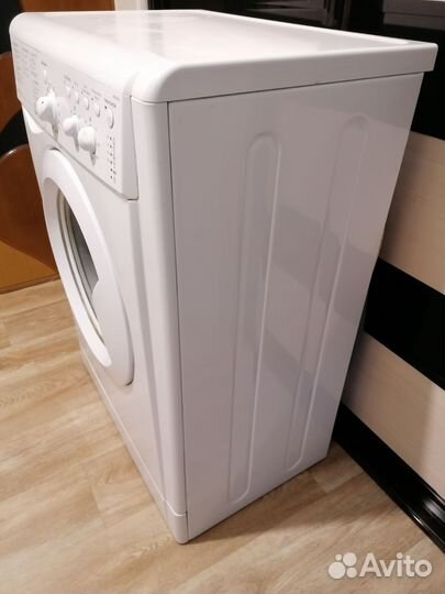 Стиральная машина indesit 6кг