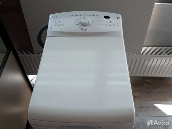 Стиральная машина Whirlpool AWE 7727