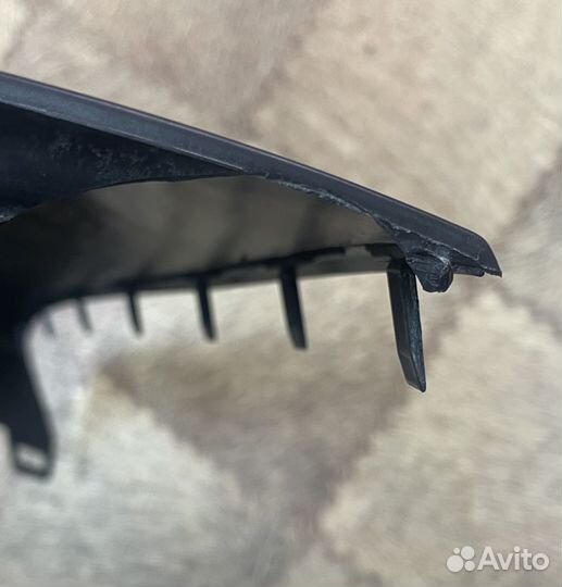 Расширитель переднего бампера Volkswagen Amarok