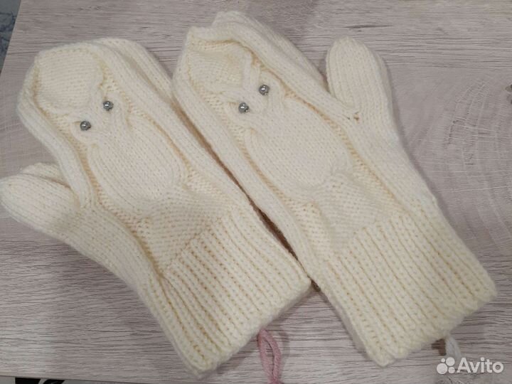 Варежки новые