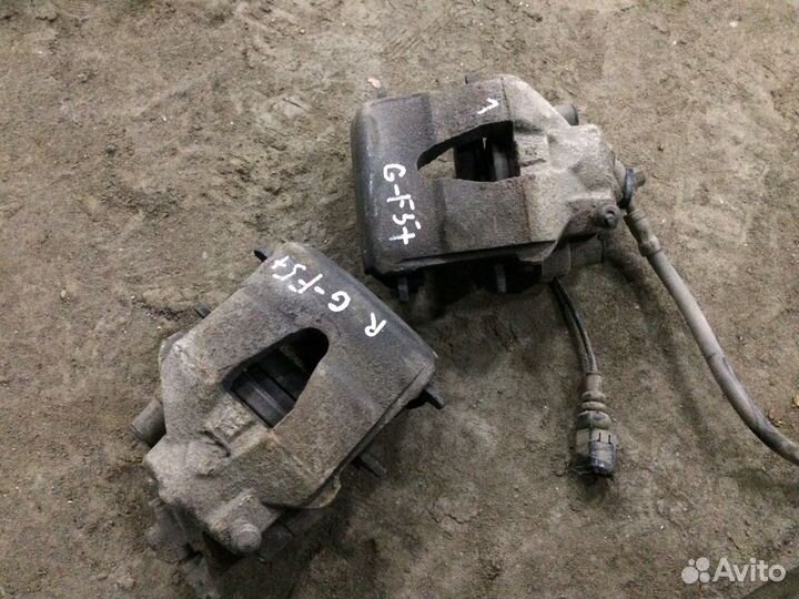 Суппорт тормозной Фольцваген Гольф 5 плюс