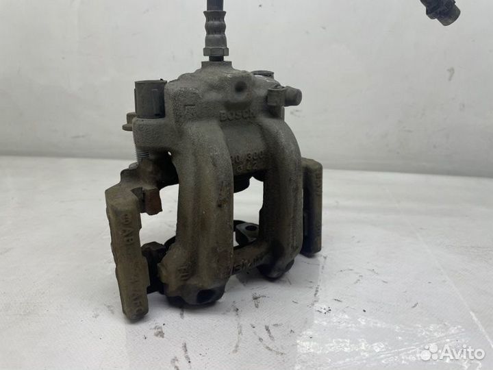 Суппорт задний левый Bmw 3-Series F30 2.0D 2014