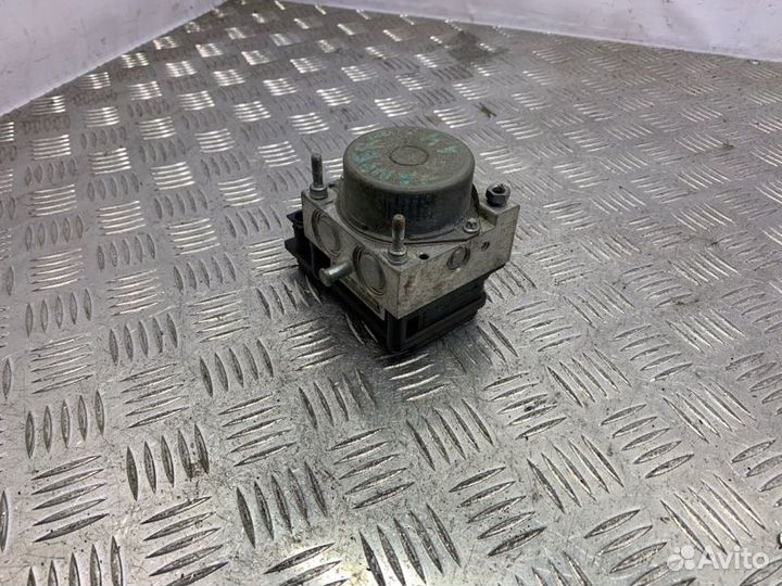 Блок ABS Renault Sandero 1 K4M 2005-2014